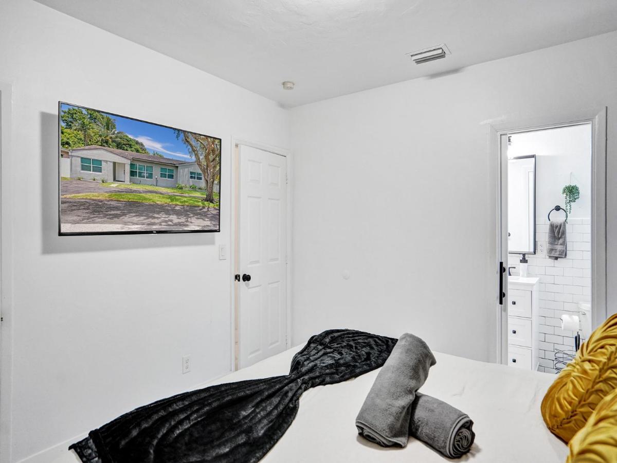 Escape To Miami Retreat Villa North Miami Beach Buitenkant foto